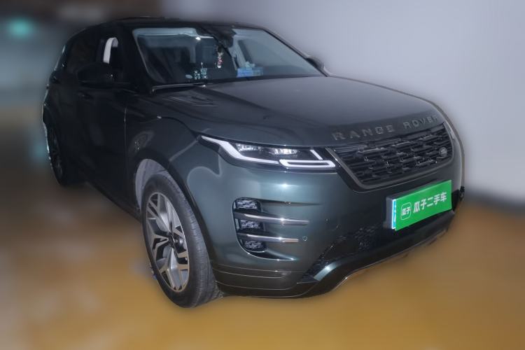Used Land Rover Range Evoque 2024 Aurora L 249 PS Prestige Light-Chasing Edition Front Right 45 Deg