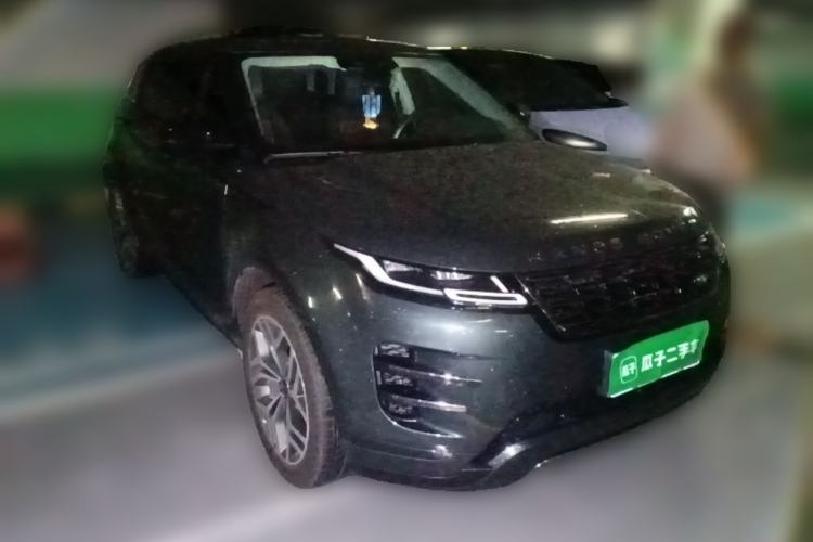 Used Land Rover Range Evoque 2024 Aurora L 249 PS Prestige Light-Chasing Edition Front Right 45 Deg