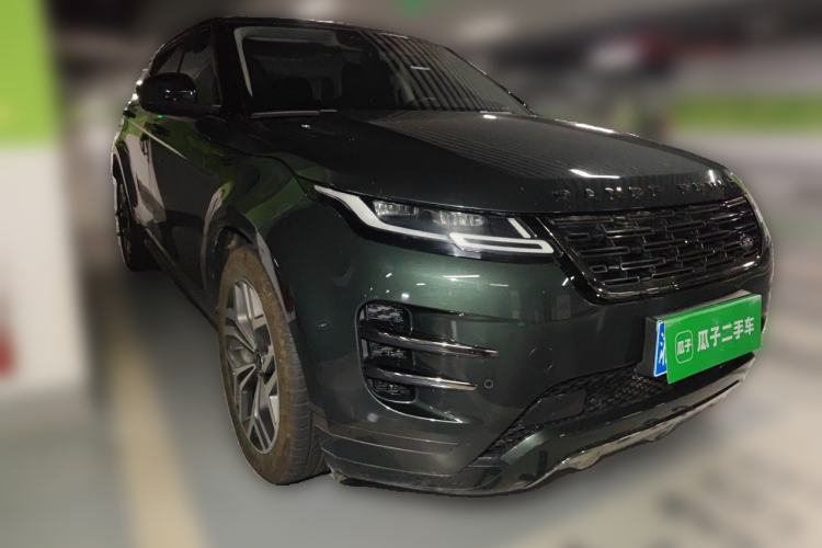 Used Land Rover Range Evoque 2024 Aurora L 249 PS Prestige Light-Chasing Edition Front Right 45 Deg