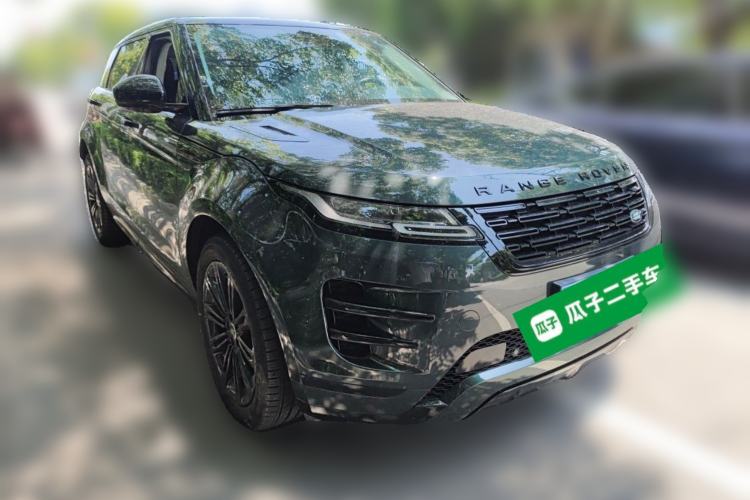 Used Land Rover Range Evoque 2024 Aurora L 249 PS Prestige Light-Chasing Edition Front Right 45 Deg