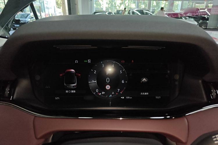 Used Land Rover Range Evoque 2024 Aurora L 249 PS Prestige Light-Chasing Edition Instrument Cluster