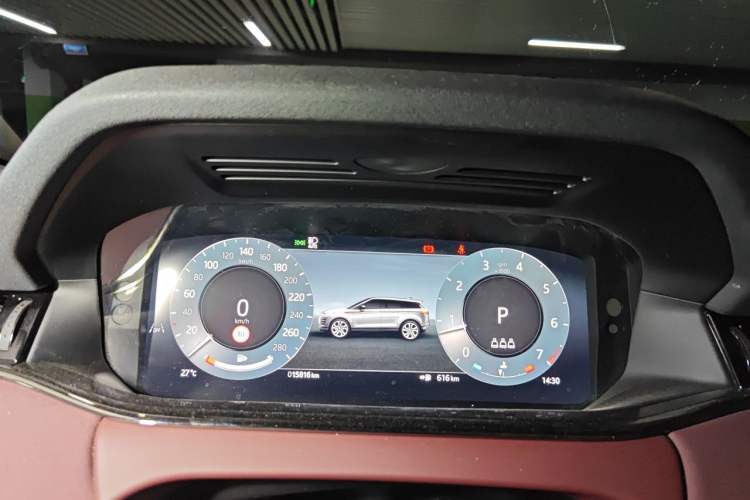 Used Land Rover Range Evoque 2024 Aurora L 249 PS Prestige Light-Chasing Edition Instrument Cluster