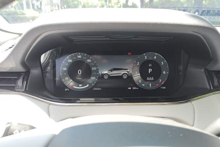 Used Land Rover Range Evoque 2024 Aurora L 249 PS Prestige Light-Chasing Edition Instrument Cluster