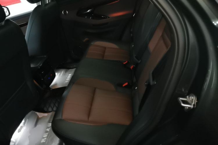 Used Land Rover Range Evoque 2024 Aurora L 249 PS Prestige Light-Chasing Edition Left Rear Seat