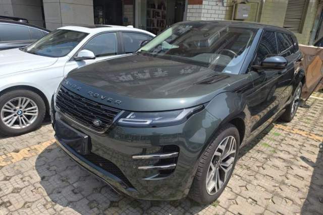 Used Land Rover Range Evoque 2024 Aurora L 249 PS Prestige Light-Chasing Edition