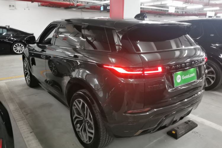 Used Land Rover Range Evoque 2024 Aurora L 249 PS Prestige Light-Chasing Edition Rear Left 45 Deg