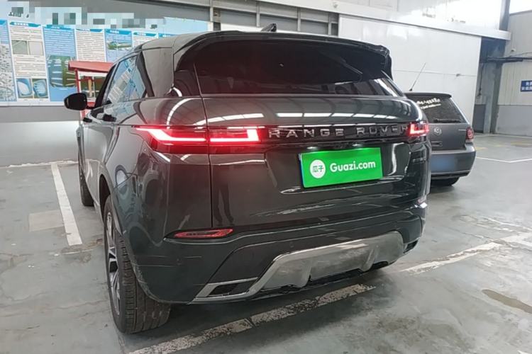 Used Land Rover Range Evoque 2024 Aurora L 249 PS Prestige Light-Chasing Edition Rear Left 45 Deg