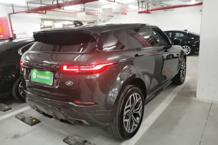 Used Land Rover Range Evoque 2024 Aurora L 249 PS Prestige Light-Chasing Edition Rear Right 45 Deg