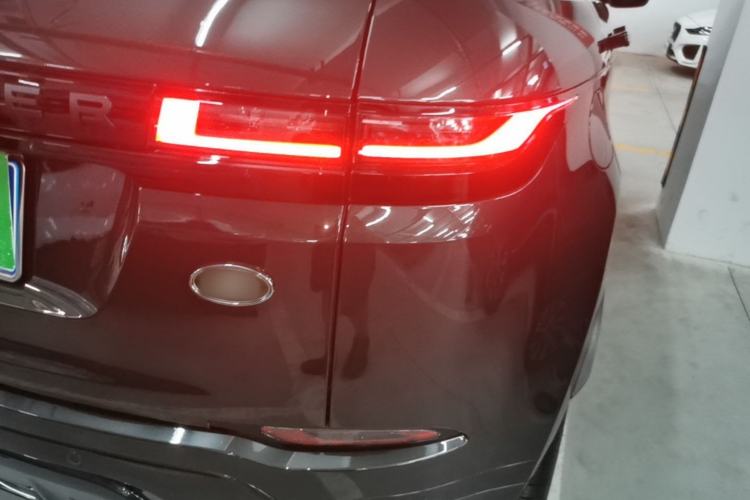 Used Land Rover Range Evoque 2024 Aurora L 249 PS Prestige Light-Chasing Edition Right Rear Taillight