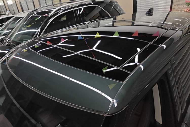 Used Land Rover Range Evoque 2024 Aurora L 249 PS Prestige Light-Chasing Edition Roof