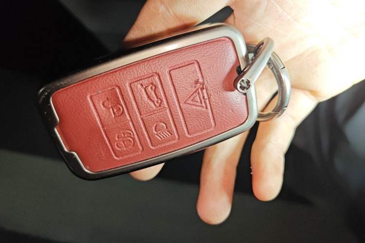 Used Land Rover Range Evoque 2024 Aurora L 249 PS Prestige Light-Chasing Edition Vehicle Key