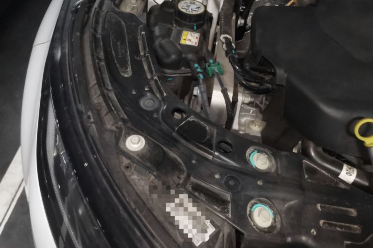 Used Land Rover Range Evoque 2024 Aurora L 249 PS Prestige Light-Chasing Edition Engine Bay Right