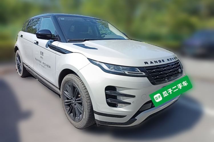 Used Land Rover Range Evoque 2024 Aurora L 249 PS Prestige Light-Chasing Edition Front Right 45 Deg