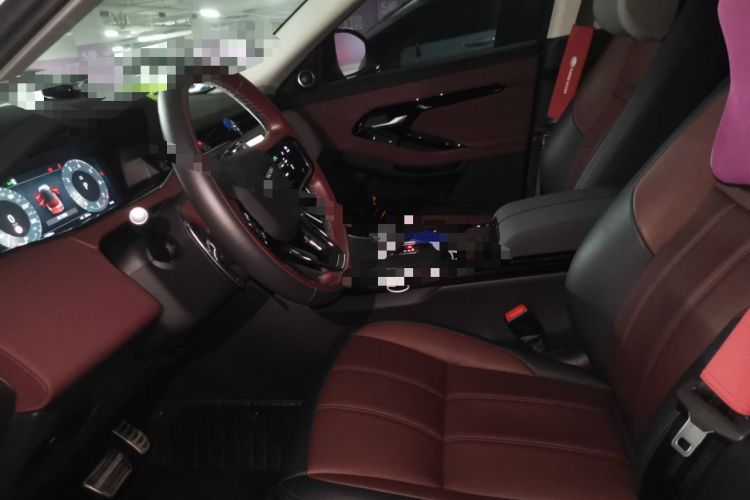 Used Land Rover Range Evoque 2024 Aurora L 249 PS Prestige Light-Chasing Edition Left Front Seat