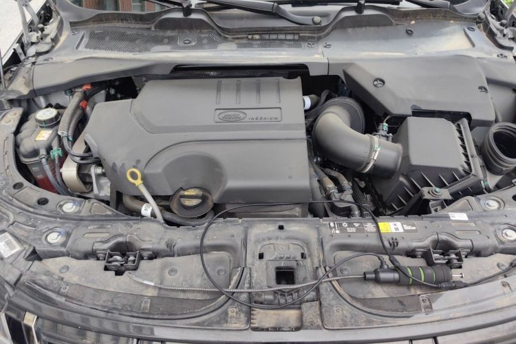 Used Land Rover Range Evoque 2024 Aurora L 249 PS Prestige Light-Chasing Edition Engine Bay