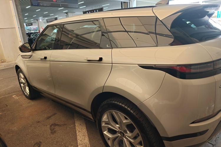 Used Land Rover Range Evoque 2024 Aurora L 200PS Flowing Radiance Edition Exterior 3