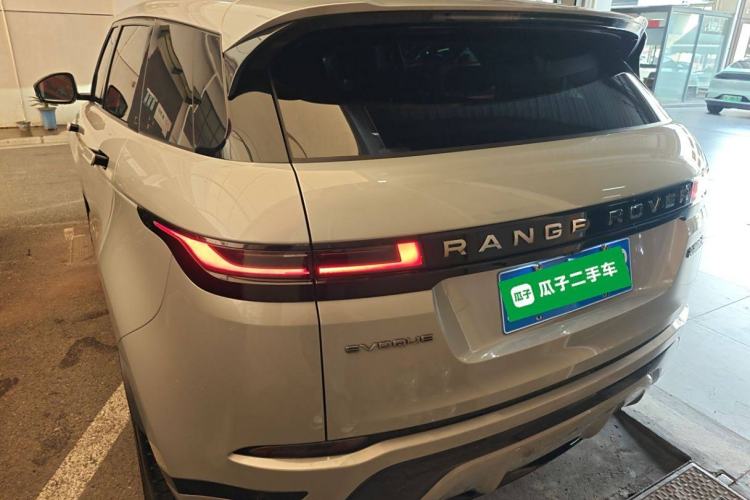 Used Land Rover Range Evoque 2024 Aurora L 200PS Flowing Radiance Edition Exterior 4