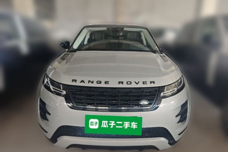 Used Land Rover Range Evoque 2024 Aurora L 249 PS Prestige Light-Chasing Edition Front