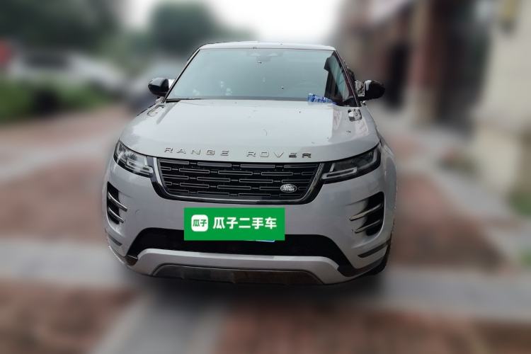 Used Land Rover Range Evoque 2024 Aurora L 249 PS Prestige Light-Chasing Edition Front