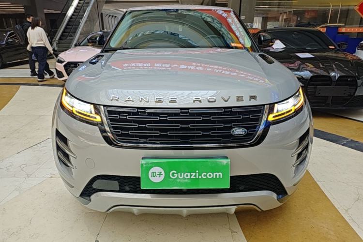 Used Land Rover Range Evoque 2024 Aurora L 249 PS Prestige Light-Chasing Edition Front