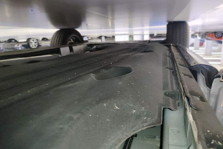 Used Land Rover Range Evoque 2024 Aurora L 249 PS Prestige Light-Chasing Edition Left Side Sill