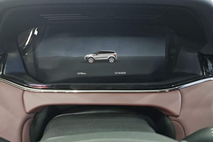 Used Land Rover Range Evoque 2024 Aurora L 249 PS Prestige Light-Chasing Edition Odometer Close Up