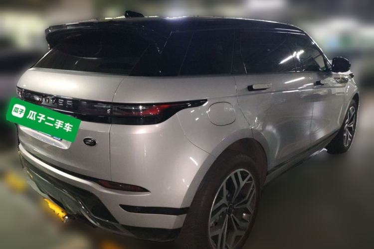 Used Land Rover Range Evoque 2024 Aurora L 249 PS Prestige Light-Chasing Edition Rear Right 45 Deg