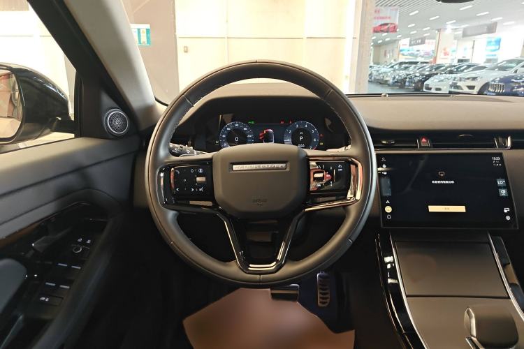 Used Land Rover Range Evoque 2024 Aurora L 200PS Flowing Radiance Edition Steering Wheel