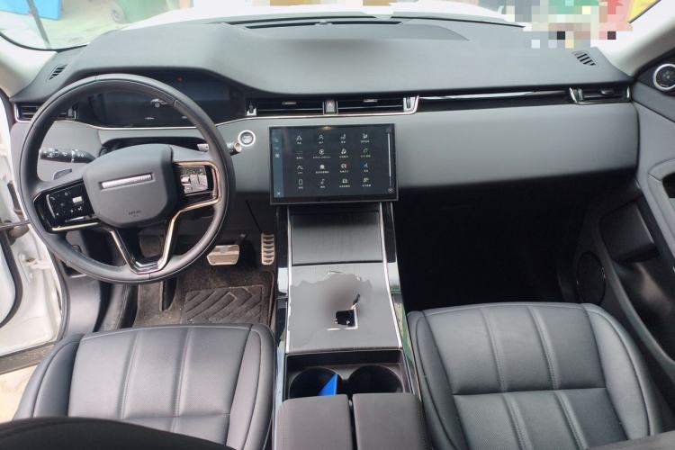 Used Land Rover Range Evoque 2024 Aurora L 249 PS Prestige Light-Chasing Edition Center Console