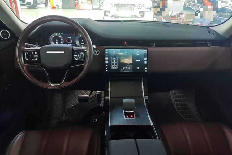 Used Land Rover Range Evoque 2024 Aurora L 249 PS Prestige Light-Chasing Edition Center Console