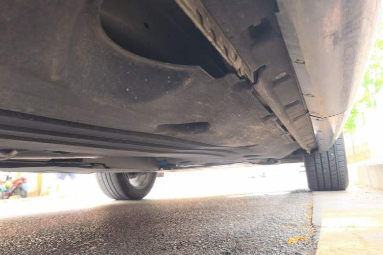 Used Land Rover Range Evoque 2024 Aurora L 249 PS Prestige Light-Chasing Edition Chassis Rear Right