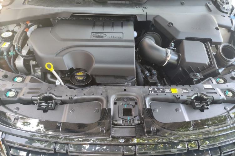 Used Land Rover Range Evoque 2024 Aurora L 249 PS Prestige Light-Chasing Edition Engine Bay