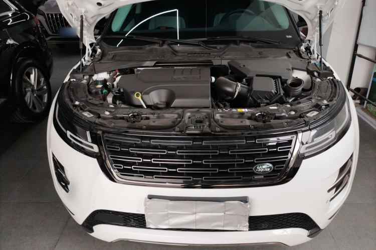 Used Land Rover Range Evoque 2024 Aurora L 249 PS Prestige Light-Chasing Edition Engine Bay