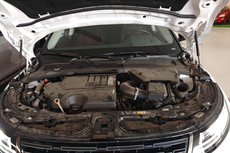 Used Land Rover Range Evoque 2024 Aurora L 249 PS Prestige Light-Chasing Edition Engine Bay