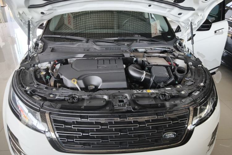 Used Land Rover Range Evoque 2024 Aurora L 249 PS Prestige Light-Chasing Edition Engine Bay
