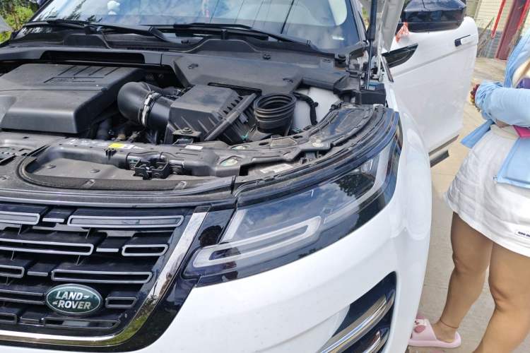 Used Land Rover Range Evoque 2024 Aurora L 249 PS Glowing Limited Edition Engine Bay Left