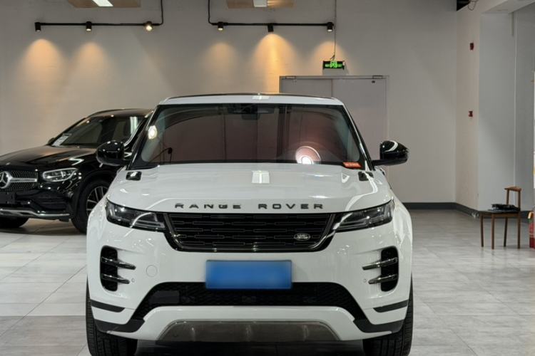 Used Land Rover Range Evoque 2024 Aurora L 249 PS Prestige Light-Chasing Edition Exterior 1