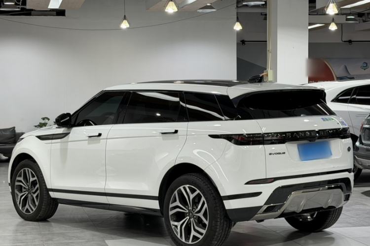 Used Land Rover Range Evoque 2024 Aurora L 249 PS Prestige Light-Chasing Edition Exterior 3