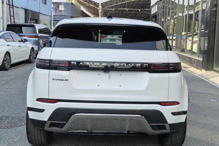 Used Land Rover Range Evoque 2024 Aurora L 249 PS Prestige Light-Chasing Edition Exterior 4