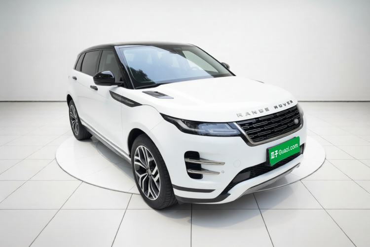 Used Land Rover Range Evoque 2024 Aurora L 249 PS Prestige Light-Chasing Edition Front Right 45 Deg
