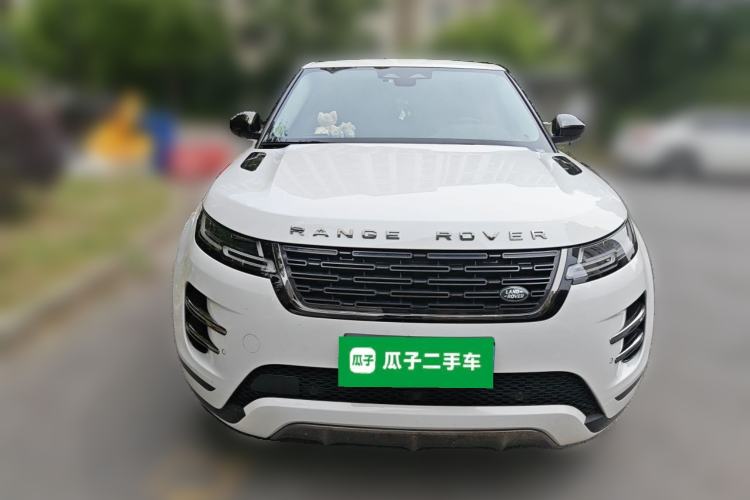 Used Land Rover Range Evoque 2024 Aurora L 249 PS Prestige Light-Chasing Edition Front