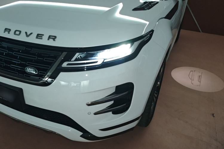 Used Land Rover Range Evoque 2024 Aurora L 249 PS Prestige Light-Chasing Edition Left Front Headlight