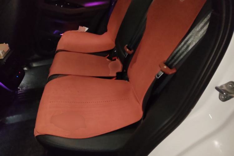 Used Land Rover Range Evoque 2024 Aurora L 249 PS Prestige Light-Chasing Edition Left Rear Seat