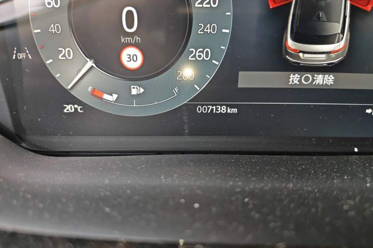 Used Land Rover Range Evoque 2024 Aurora L 249 PS Prestige Light-Chasing Edition Odometer Close Up