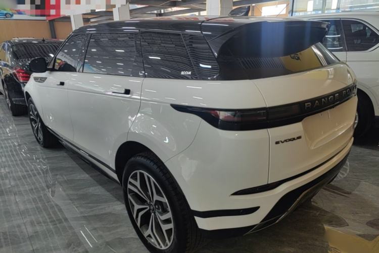 Used Land Rover Range Evoque 2024 Aurora L 249 PS Prestige Light-Chasing Edition Rear Left 45 Deg