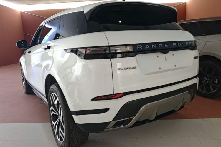 Used Land Rover Range Evoque 2024 Aurora L 249 PS Prestige Light-Chasing Edition Rear Left 45 Deg