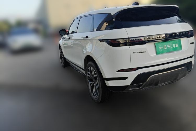 Used Land Rover Range Evoque 2024 Aurora L 249 PS Prestige Light-Chasing Edition Rear Left 45 Deg