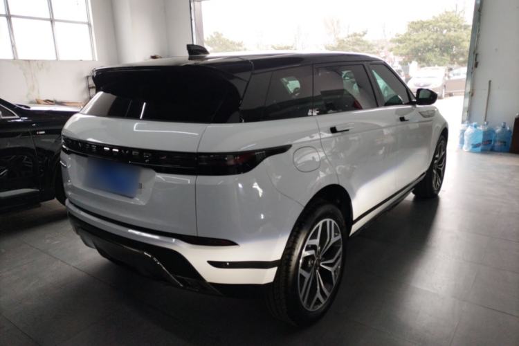 Used Land Rover Range Evoque 2024 Aurora L 249 PS Prestige Light-Chasing Edition Rear Right 45 Deg