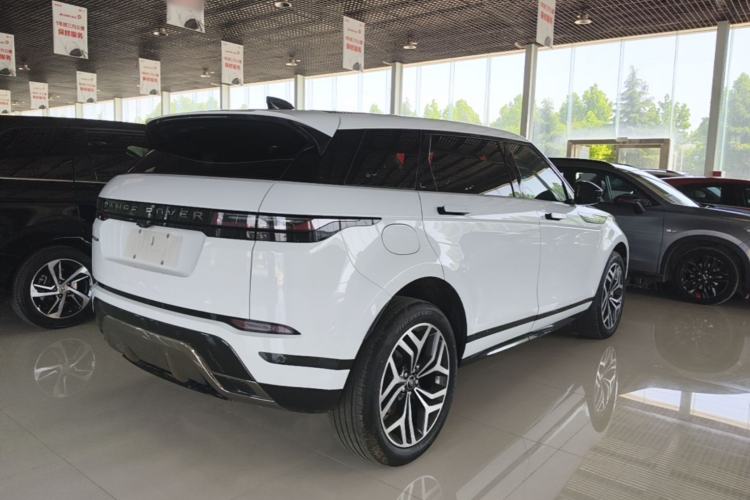 Used Land Rover Range Evoque 2024 Aurora L 249 PS Prestige Light-Chasing Edition Rear Right 45 Deg