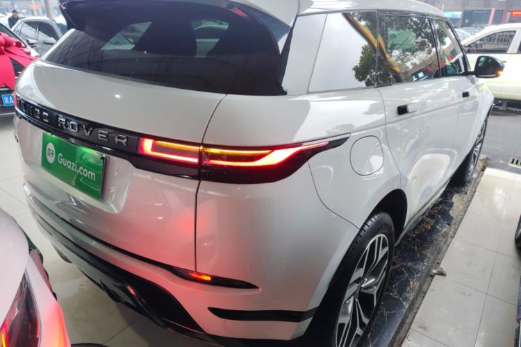 Used Land Rover Range Evoque 2024 Aurora L 249 PS Prestige Light-Chasing Edition Rear Right 45 Deg
